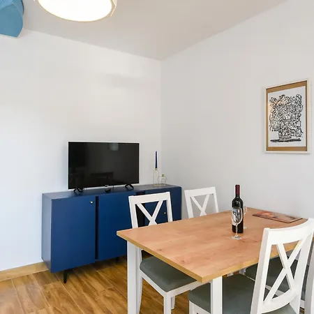 Apartment Angela Orebic