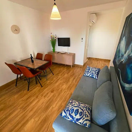 Angela * 오레비츠